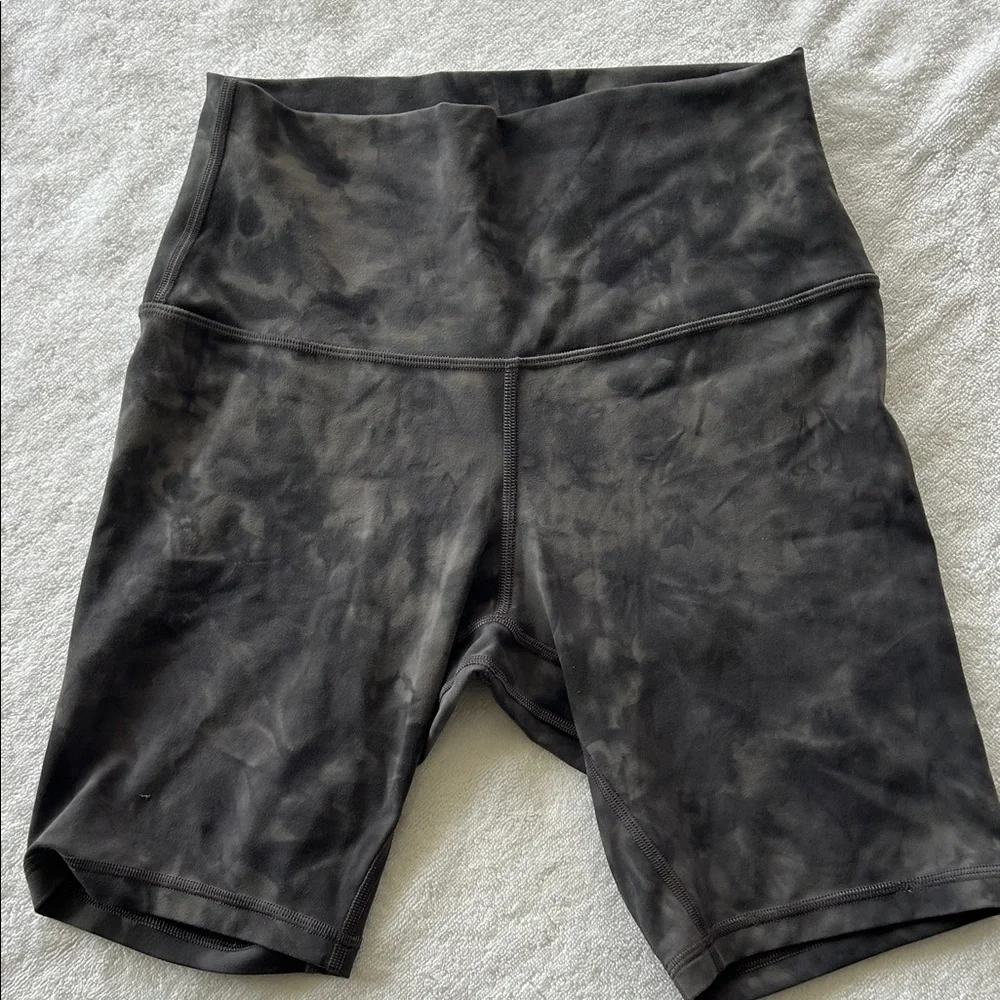 Lulu lemon align high rise short 8” size 6
